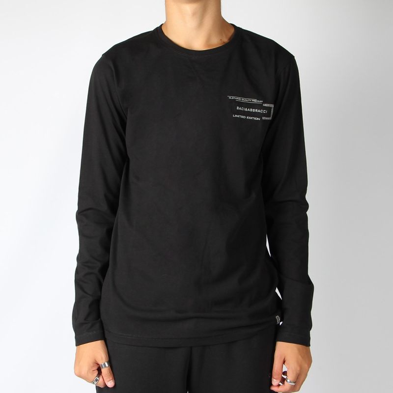 Product: B&A - T-SHIRT NERA MANICA LUNGA CON APPLICAZIONE (1 of 4)