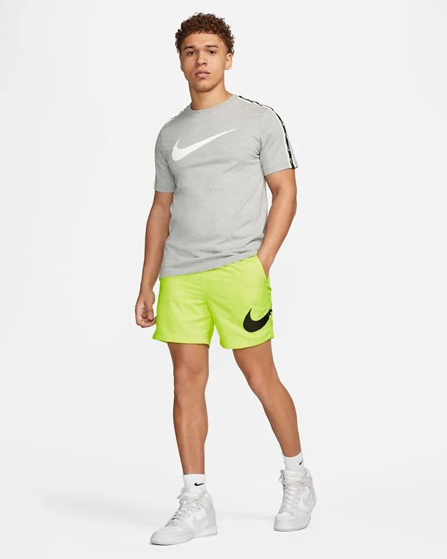 Product: NIKE - Costume da bagno uomo giallo fluo con logo nero e tasche laterali (1 of 6)