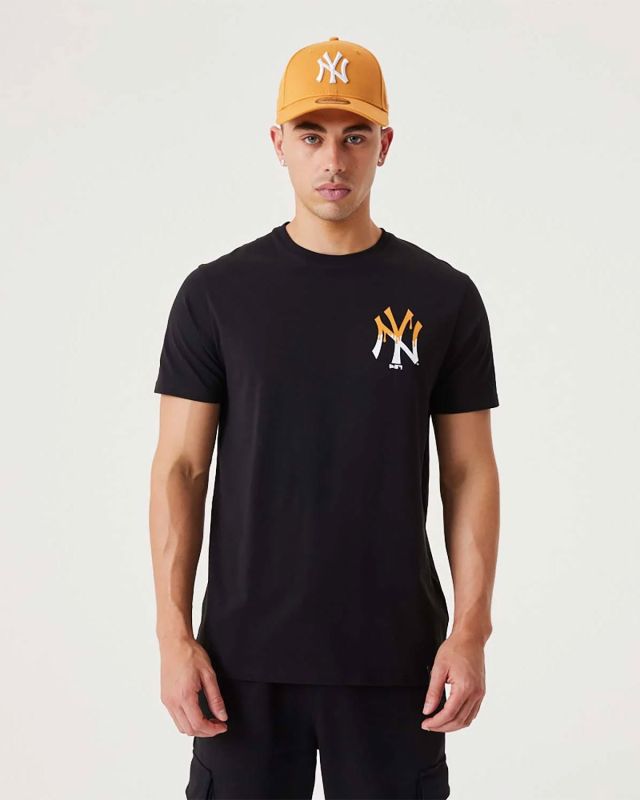 Product: NEW ERA - T shirt girocollo da uomo nera in cotone con logo bianco e giallo (1 of 6)
