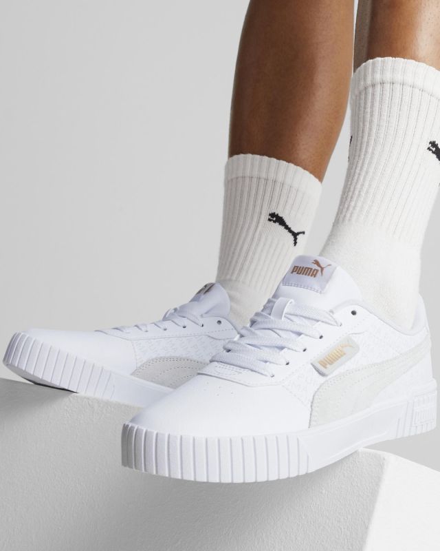 Product: PUMA - Sneaker da donna bianca con stampa logo oro - CARINA 2.0 LOGOBSESSION (1 of 5)