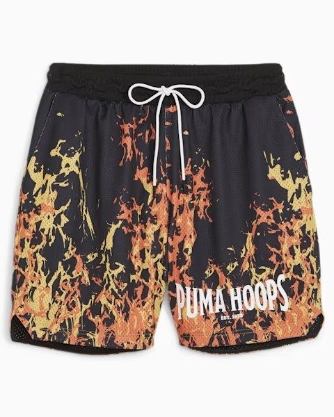 Product: PUMA SHORTS DA BASKET STRAIGHT FLAMES - Pantaloncino da uomo nero con motivo straight Flames - 62475801