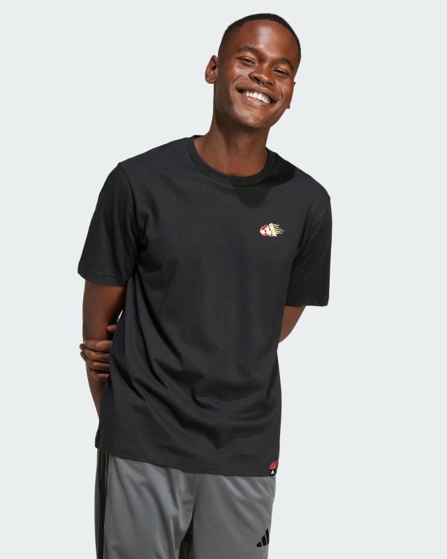Product: ADIDAS - T-SHIRT MEZZA MANICA UOMO NERA LOUNGE MINI EMBROIDERY GRAPHIC TEE - JE3800 (1 of 3)