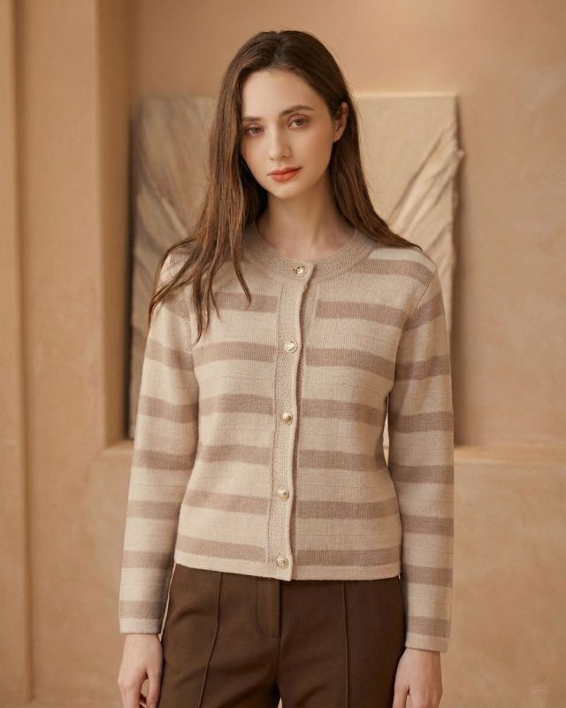 Prodotto: BACHATA - Cardigan manica lunga beige a righe beige scuro da donna