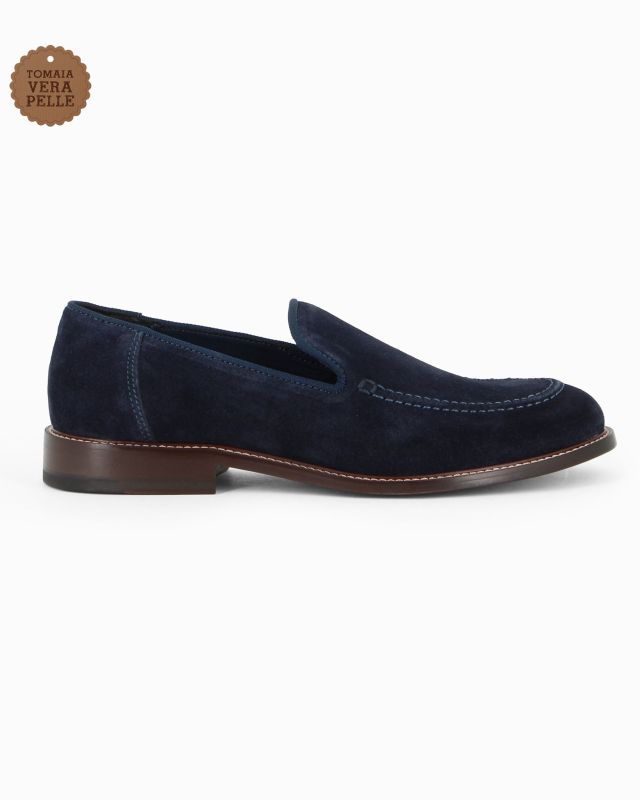 Prodotto: CLASS MAN - Mocassino blu scamosciato in VERA PELLE con suola a contrasto