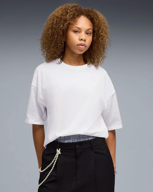 Prodotto: PUMA - T-SHIRT BIANCA  OVERSIZED HER TEE DA DONNA, 691883-02