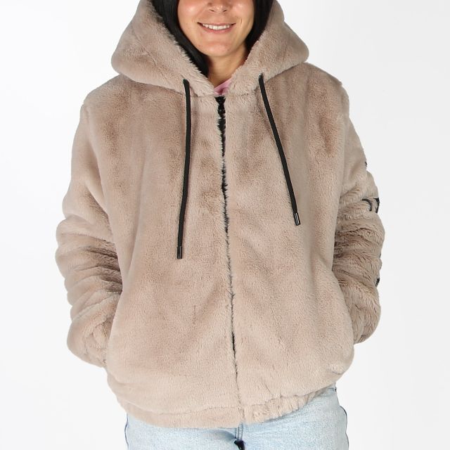 Prodotto: GIUBBINO IN ECOPELLICCIA BROWN