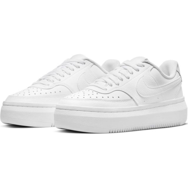 Prodotto: NIKE - Sneakers da donna bianca in VERA PELLE con suola spessa - COURT VISION ALTA LTR