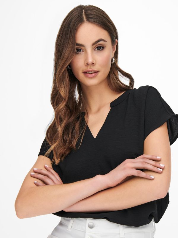 Prodotto: JACQUELINE DE YONG - TSHIRT MEZZA MANICA NERA DA DONNA