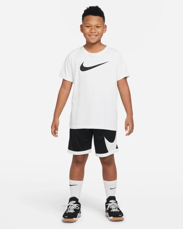 Prodotto: NIKE - Pantaloncino corto da bambino nero e bianco in tessuto traspirante