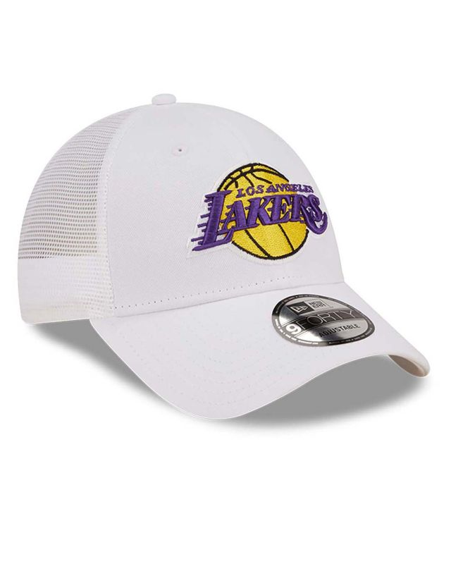 Prodotto: NEW ERA - Cappello regolabile bianco con pannello posteriore in mesh e logo Lakers- 9FORTY