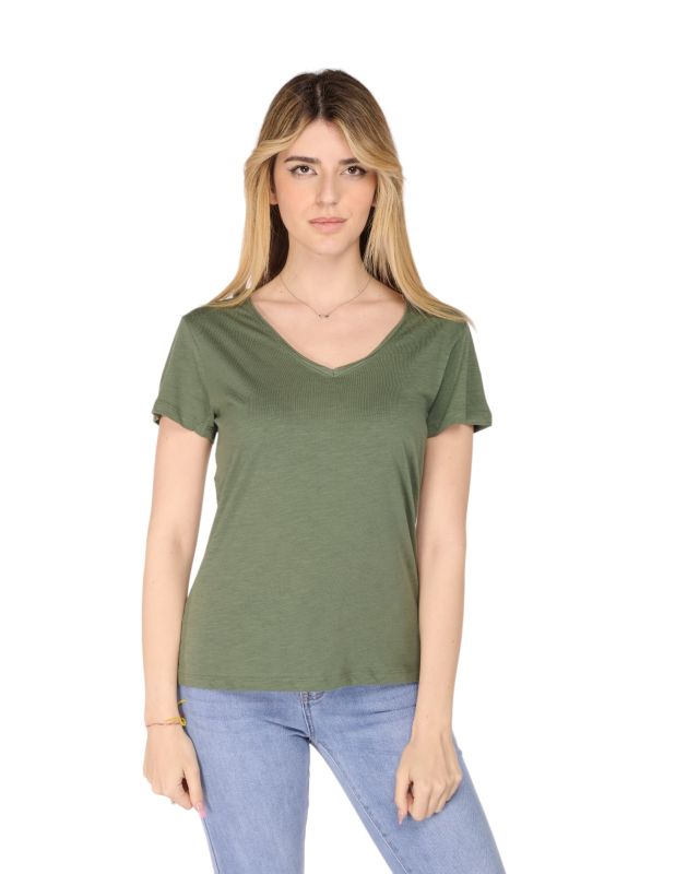 Prodotto: TATOO - Tshirt verde militare da donna scollo a V