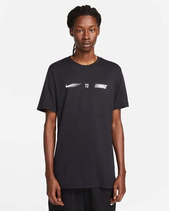 Prodotto: PUMA - T shirt da uomo nera con logo bianco frontale