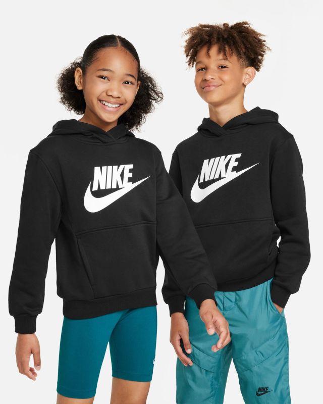 Prodotto: NIKE – FELPA KIDS SPORTSWEAR CLUB FLEECE NERA – FD2988/010
