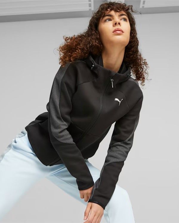 Prodotto: PUMA - Felpa da donna nera in tessuto traspirante con cappuccio e zip frontale