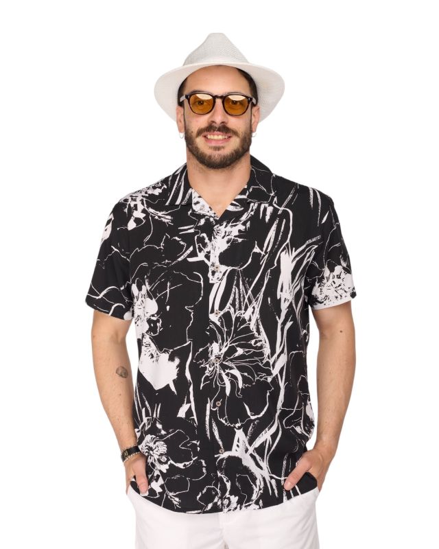 Prodotto: CAMICIA MEZZA MANICA FANTASIA COLLO SCIA