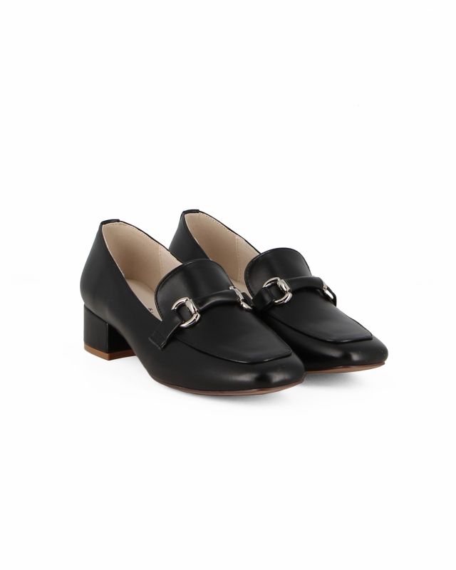 Prodotto: MISS GLOBO - Mocassino nero con tacco 4cm