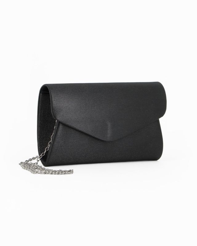 Prodotto: DIVAS - Pochette nera  in luex con patta, tracolla removibile