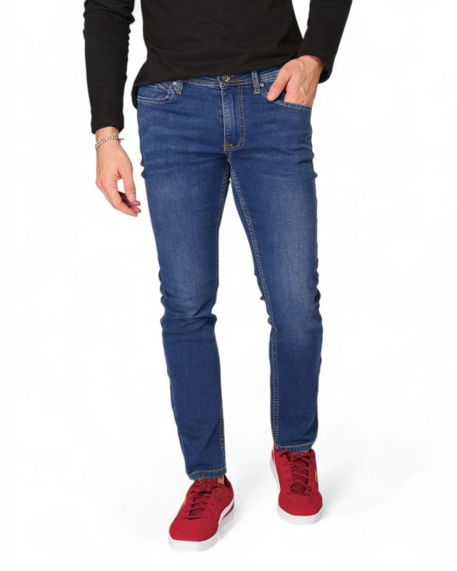 Prodotto: JEANS 5 TASCHE LAVAGGIO MEDIO FELPA