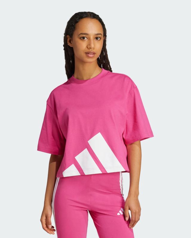 Prodotto: ADIDAS - T-SHIRT DONNA MEZZA MANICA FUXIA CON LOGO STAMPATO -JG8728