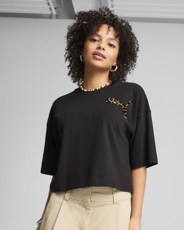 Prodotto: PUMA - T-SHIRT MEZZA MANICA NERA  LOEPARDATA UXE OVERSIZED SHORT  DA DONNA, 632337-01