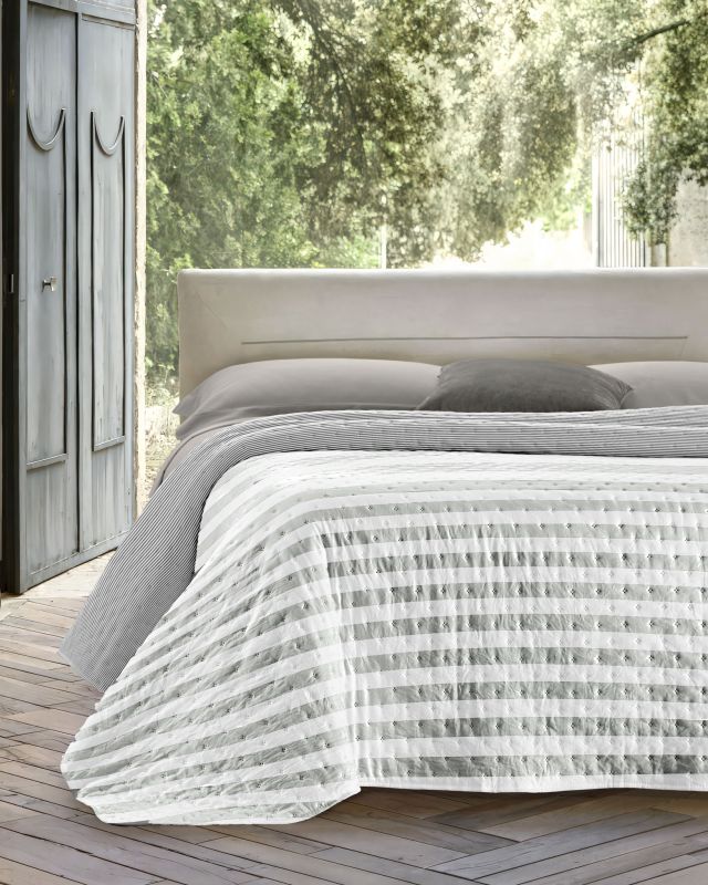 Prodotto: FZ - Trapuntino armonia matrimoniale grigio a righe, 250x250CM
