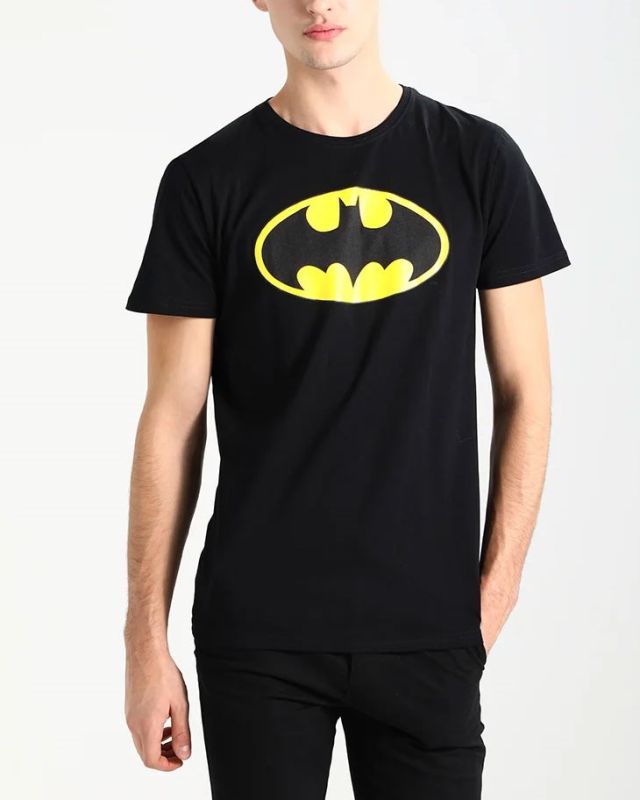 Prodotto: BATMAN - Tshirt nera da uomo con stampa Batman - JL052513