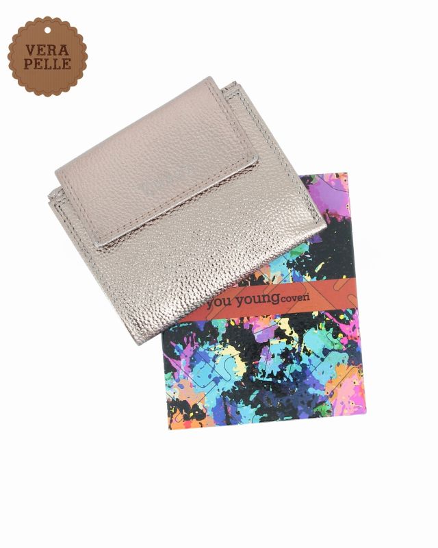 Prodotto: YOU YOUNG COVERI - Portafoglio grigio laminato in VERA PELLE con patta e ribaltina