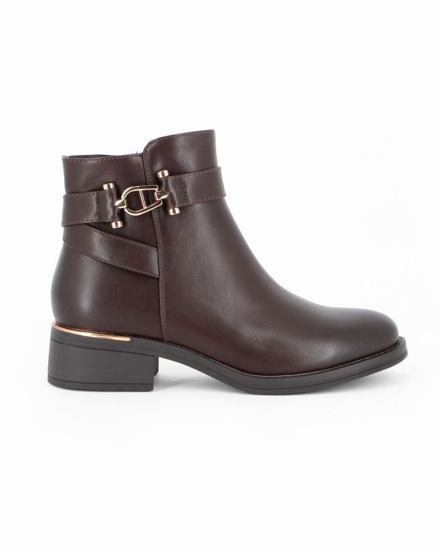 Prodotto: MISS GLOBO - Stivaletto testa moro con zip laterale e cinturino con morsetto, tacco 4CM