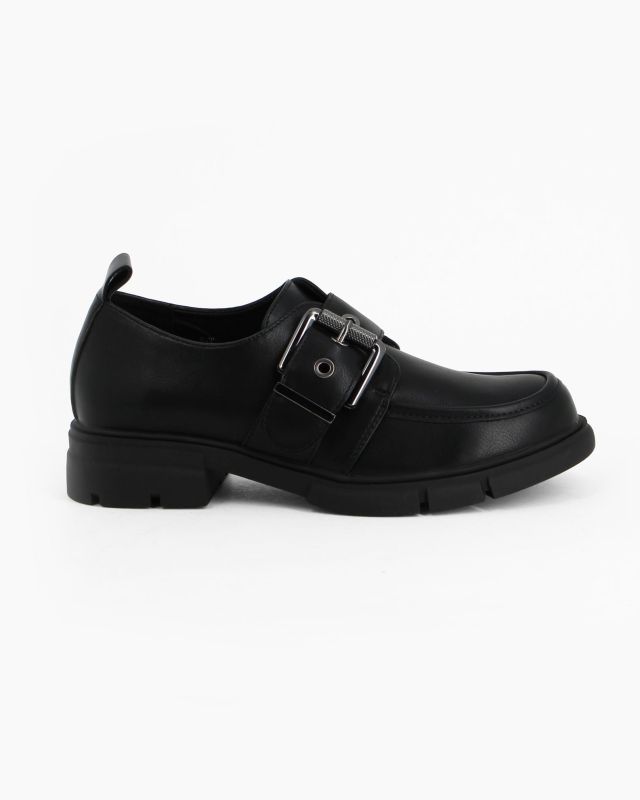 Prodotto: MISS GLOBO - Scarpa nera con suola track e cinturino con fibbia frontale