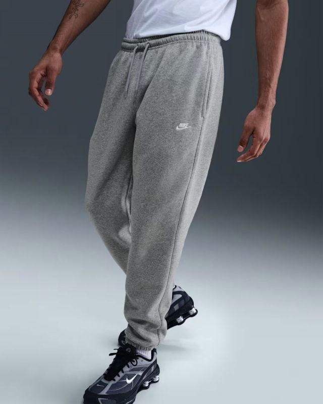 Prodotto: NIKE – PANTALONE UOMO CLUB GRIGIO – FN3808/063