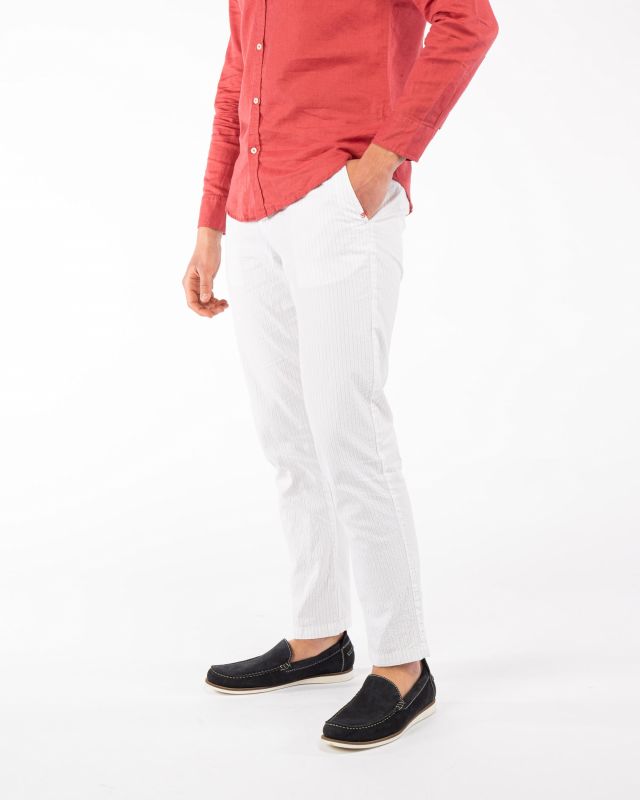Prodotto: YELLOW DOG - Pantalaccio tasca america riga goffrato bianco
