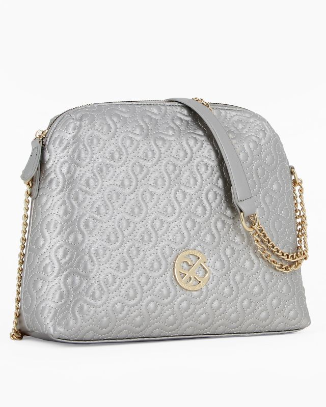Prodotto: CORTINA POLO STYLE - Borsa argento con ricami frontali e tracolla scorrevole
