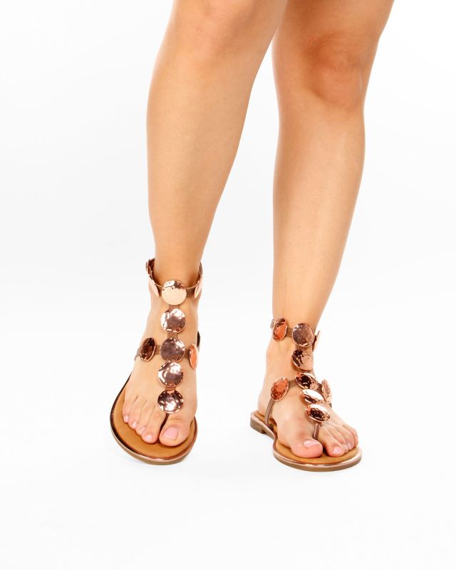 Prodotto: GLOBO ROSA - Sandalo infradito camel con applicazioni metalliche