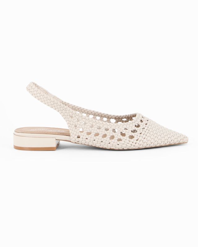 Prodotto: GLOBO ROSA - Ballerina slingback avorio intrecciata a punta con sottopiede in VERA PELLE
