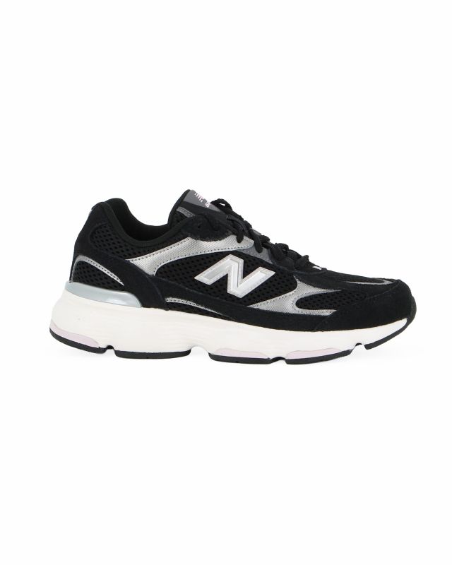 Prodotto: SCARPA LIFESTYLE LTHR/SYN/MESH BLACK-SIL