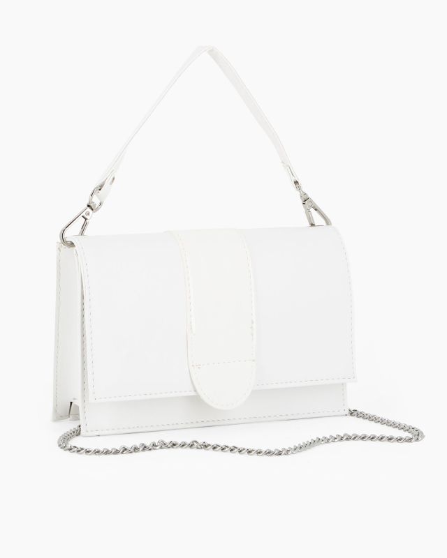 Prodotto: ANNES NICOLE - Pochette bianca con patta e tracolla a catenina