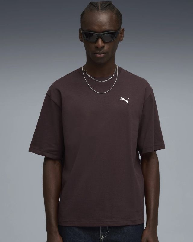 Prodotto: PUMA - T-SHIRT MARRONE WARDROBE ESS BOXY  DA UOMO 629645-31