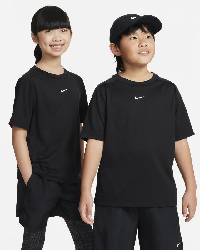 Prodotto: NIKE - T-SHIRT MM DF MULTI SS TOP DA BAMBINO NERO - DX5380/010