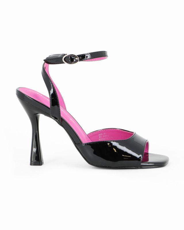 Prodotto: GLOBO ROSA - Sandalo nero in vernice con interno a contrasto fucsia e sottopiede in memory foam, tacco 9,5CM