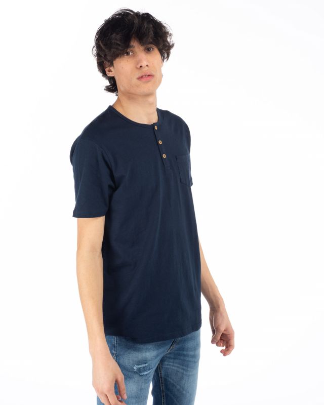 Product: TSHIRT MANICA CORTA CON TASCHINO (1 of 3)