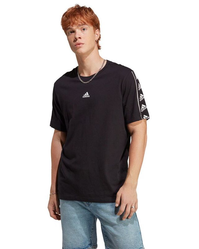 Product: ADIDAS-T-SHIRT BRANDLOVE-IC6802 (1 of 4)