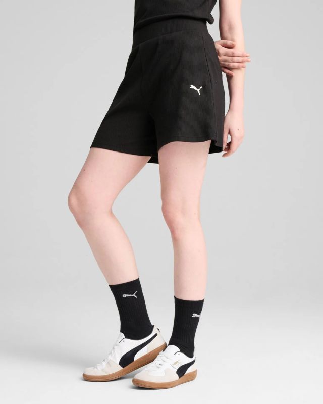 Product: PUMA - SHORT ESS ELEVATED HIGH-RISE RIB 5" NERO DA DONNA - 685026-01 (1 of 3)