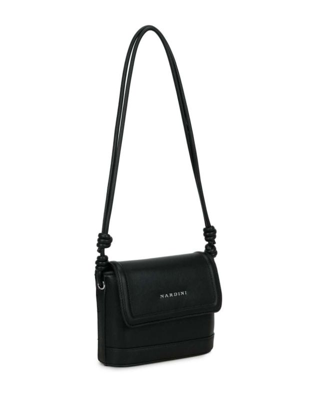 Product: NARDINI - Tracollina nera con tasca posteriore e patta (1 of 3)