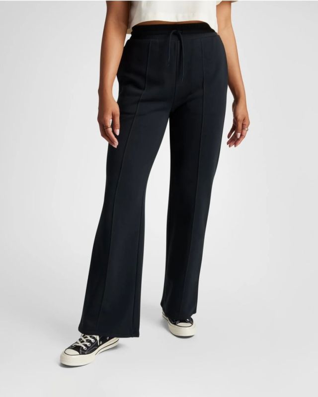 Product: CONVERSE PANTALONE DONNA STAR CHEVRON OPEN HEM NERO, 10028418 (1 of 4)