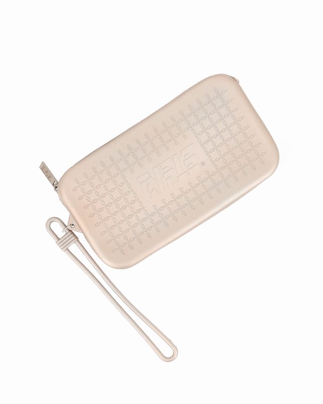 Product: RIFLE - Pochette oro in silicone con polsiera (1 of 4)