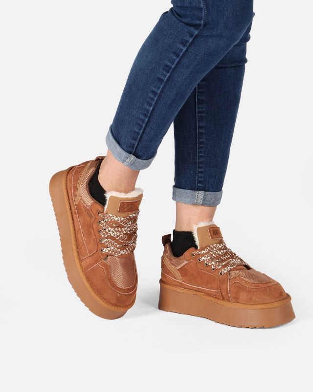 Product: RIFLE - Scarpa cuoio scamosciata con lacci e pelliccia interna (1 of 7)