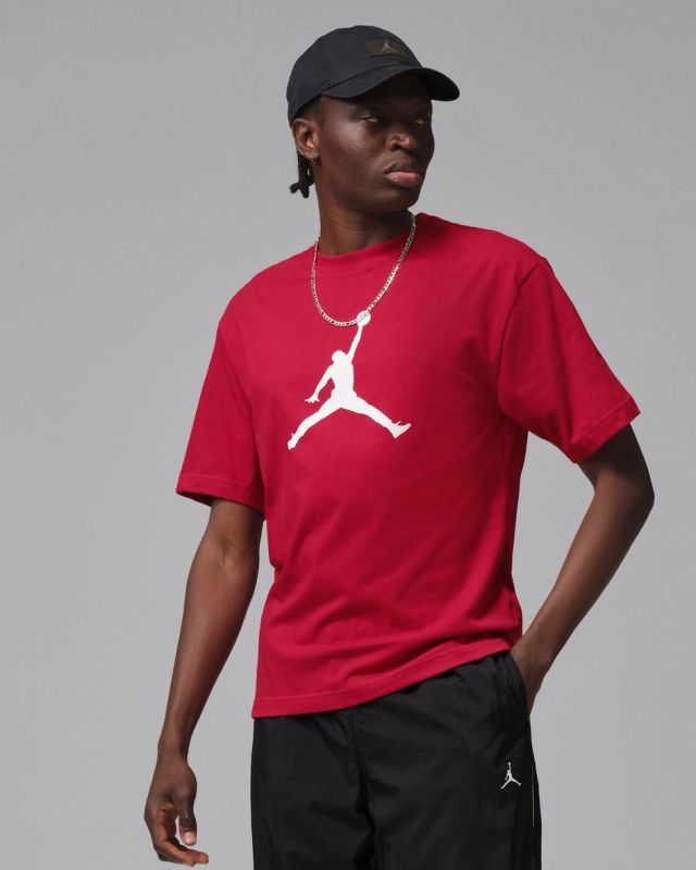 Product: NIKE – T-SHIRT JORDAN JUMPMAN ROSSA DA UOMO – IR0340/687 (1 of 5)