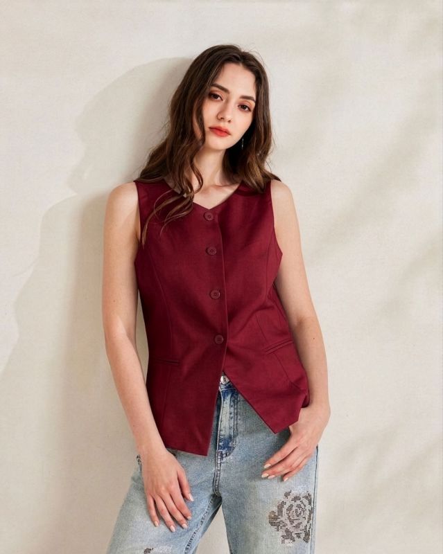 Product: BACHATA - Gilet bordeaux con bottoni (1 of 3)