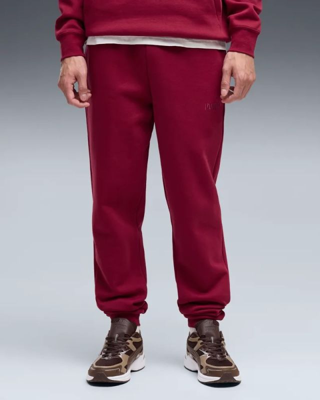 Prodotto: PANTALONE ESS NO.1 LOGO SWEAT FL GARNET
