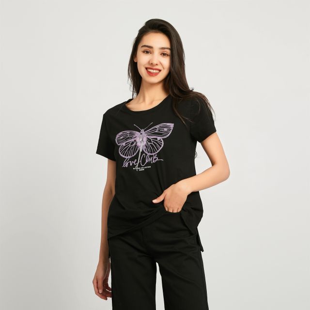 Prodotto: BACHATA - TSHIRT MANICA CORTA NERA CON STAMPA FARFALLA